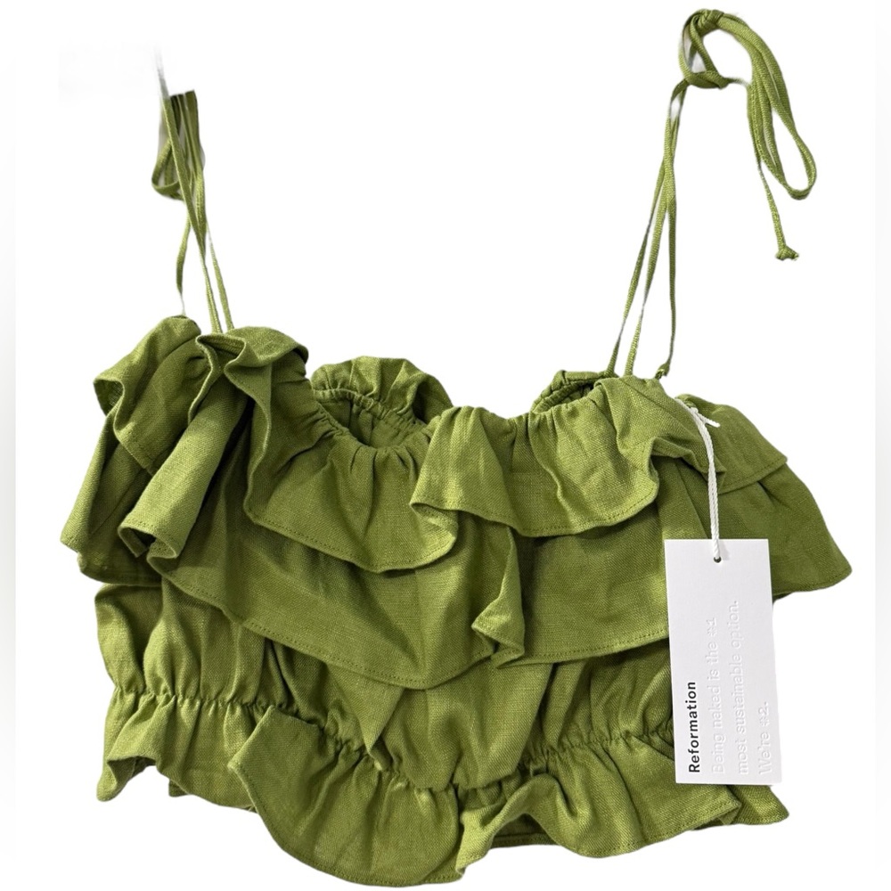 EUC Reformation Ruskin Top size Small in Avocado Linen